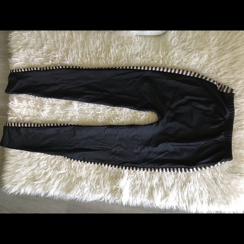 American Apparel Leggings
